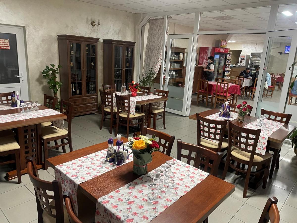 Km 80 Restaurant & Hotel Mavrodolu Dış mekan fotoğraf