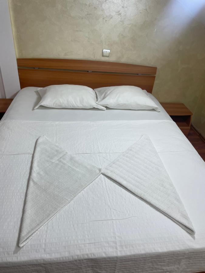 Km 80 Restaurant & Hotel Mavrodolu Dış mekan fotoğraf