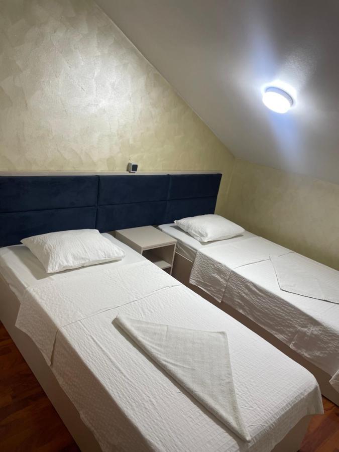 Km 80 Restaurant & Hotel Mavrodolu Dış mekan fotoğraf
