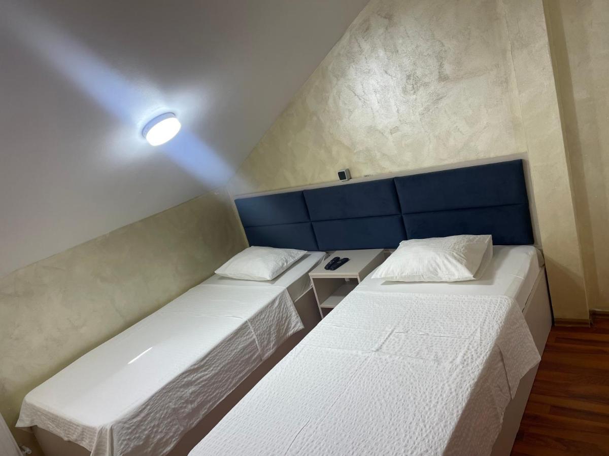 Km 80 Restaurant & Hotel Mavrodolu Dış mekan fotoğraf