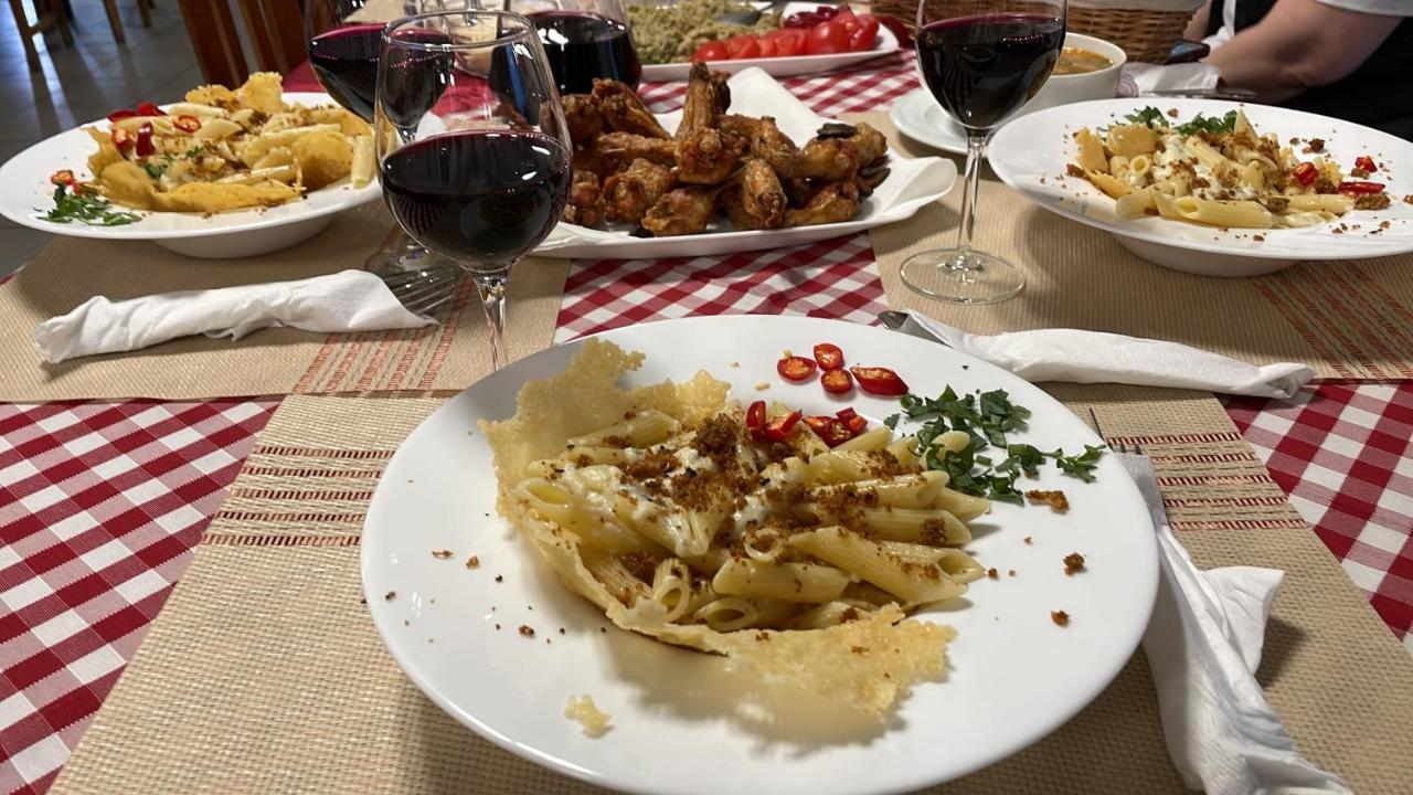 Km 80 Restaurant & Hotel Mavrodolu Dış mekan fotoğraf
